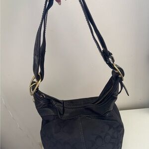 Vintage Coach Black Leather Shoulder Bag